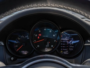 Внедорожник Porsche Macan 2018 года, 3499000 рублей, Краснодар