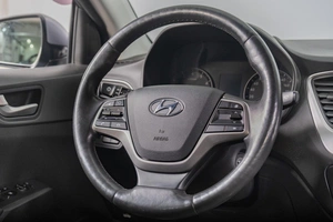 Седан Hyundai Solaris 2017 года, 1399000 рублей, Томск