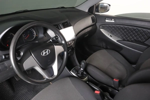 Седан Hyundai Solaris 2011 года, 819000 рублей, Пермь