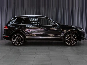Внедорожник Volkswagen Touareg 2015 года, 2595000 рублей, Тюмень
