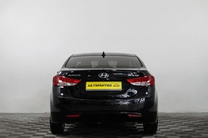 Седан Hyundai Avante 2011 года, 969000 рублей, Сургут