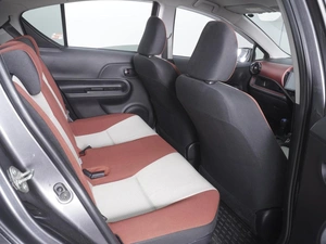 Хетчбэк Toyota Aqua 2015 года, 1099000 рублей, Ростов-на-Дону