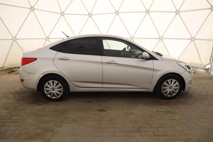 Седан Hyundai Solaris 2014 года, 860000 рублей, Обнинск