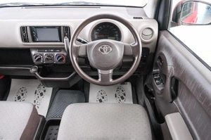 Хетчбэк Toyota Passo 2014 года, 749000 рублей, Красноярск