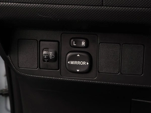 Хетчбэк Toyota Auris 2007 года, 635000 рублей, Воронеж