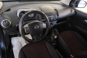 Хетчбэк Nissan Note 2008 года, 639000 рублей, Омск