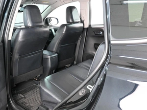 Внедорожник Toyota RAV4 2017 года, 2400000 рублей, Ростов-на-Дону
