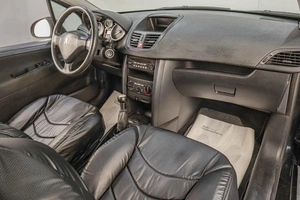 Хетчбэк Peugeot 207 2006 года, 479000 рублей, Челябинск