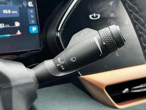 Внедорожник Geely Monjaro 2022 года, 3296000 рублей, Ижевск