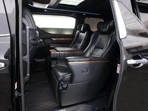 Минивэн Toyota Alphard 2016 года, 3548888 рублей, Москва