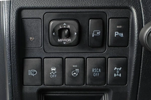 Внедорожник Toyota Land Cruiser 2013 года, 3999000 рублей, Тюмень