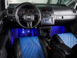 Минивэн Volkswagen Touran 2010 года, 1039000 рублей, Воронеж