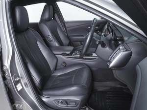 Седан Toyota Crown 2021 года, 3970000 рублей, Ростов-на-Дону