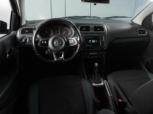 Седан Volkswagen Polo 2019 года, 950000 рублей, Минеральные Воды