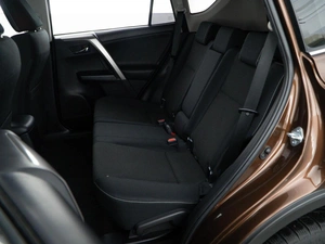 Внедорожник Toyota RAV4 2017 года, 2549050 рублей, Москва