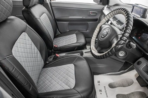 Хетчбэк Mazda Demio 2005 года, 349000 рублей, Барнаул