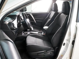 Внедорожник Toyota RAV4 2017 года, 2549000 рублей, Воронеж