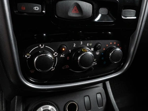 Внедорожник Renault Duster 2012 года, 859000 рублей, Воронеж