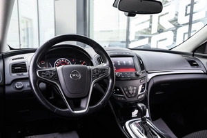 Седан Opel Insignia 2014 года, 1250000 рублей, Ульяновск