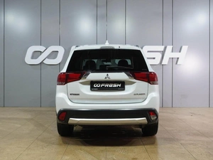 Внедорожник Mitsubishi Outlander 2017 года, 2179000 рублей, Воронеж