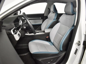Седан Geely Emgrand 2023 года, 1724200 рублей, Казань