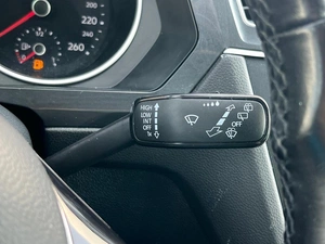 Внедорожник Volkswagen Tiguan 2018 года, 2699000 рублей, Ижевск