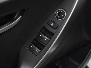 Хетчбэк Hyundai i30 2012 года, 970000 рублей, Омск