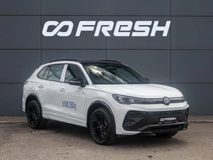 Внедорожник Volkswagen Tiguan L 2026 года, 5000000 рублей, Краснодар