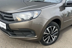 Седан ВАЗ (LADA) Granta 2024 года, 966000 рублей, Солонцы