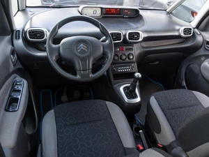 Минивэн Citroen C3 Picasso 2010 года, 560000 рублей, Волгоград