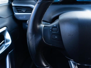 Внедорожник Peugeot 2008 2019 года, 1099000 рублей, Саратов