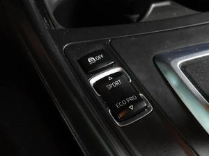 Хетчбэк BMW 1 серия 2012 года, 1069000 рублей, Воронеж