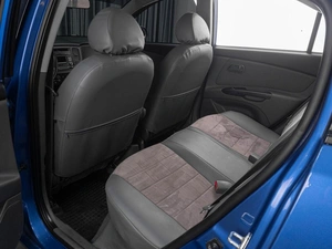 Хетчбэк Kia Rio 2011 года, 739000 рублей, Тюмень