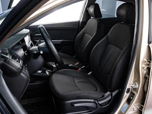 Седан Kia Rio 2015 года, 999000 рублей, Тюмень