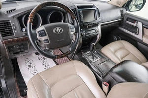 Внедорожник Toyota Land Cruiser 2011 года, 3149000 рублей, Красноярск