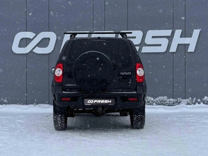 Внедорожник Chevrolet Niva 2015 года, 810000 рублей, Ижевск