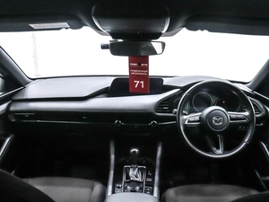 Хетчбэк Mazda 3 2019 года, 1770000 рублей, Красноярск