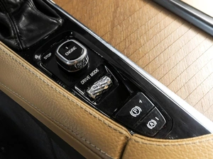 Внедорожник Volvo XC90 2016 года, 2869000 рублей, Тюмень