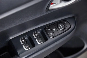 Хетчбэк Kia Rio X-Line 2020 года, 1449000 рублей, Красноярск