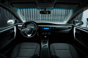 Седан Toyota Corolla 2013 года, 1299000 рублей, Красноярск