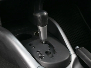 Внедорожник Mitsubishi Outlander 2008 года, 1350000 рублей, Омск