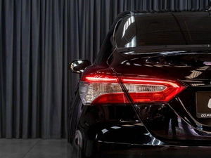 Седан Toyota Camry 2018 года, 2859000 рублей, Тюмень
