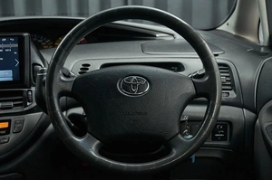 Минивэн Toyota Estima 2003 года, 1050000 рублей, Красноярск