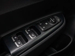 Хетчбэк Kia Rio X-Line 2019 года, 1540000 рублей, Краснодар