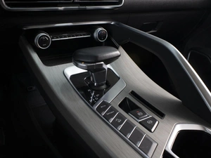 Внедорожник Geely Coolray 2022 года, 1820000 рублей, Омск