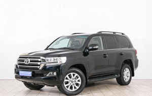 Внедорожник Toyota Land Cruiser 2018 года, 5999000 рублей, Красноярск