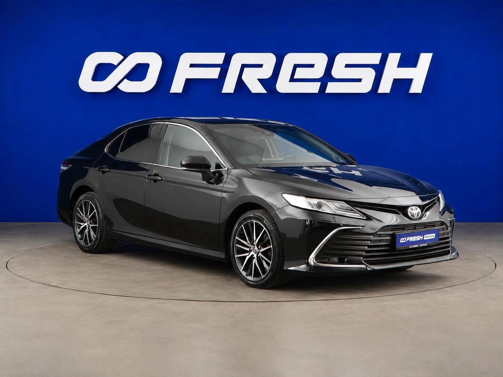 Седан Toyota Camry 2021 года, 2988888 рублей, Москва