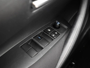 Седан Toyota Corolla 2020 года, 1648300 рублей, Казань
