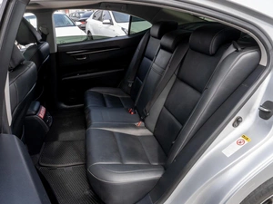 Седан Lexus ES 2013 года, 2299000 рублей, Саратов