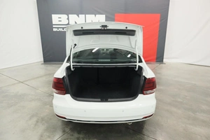 Седан Volkswagen Polo 2019 года, 1395000 рублей, Курск